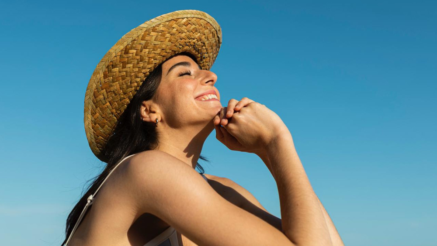 Dubai Summer Survival: How Air Con and Hard Water Are Drying Out Your Skin